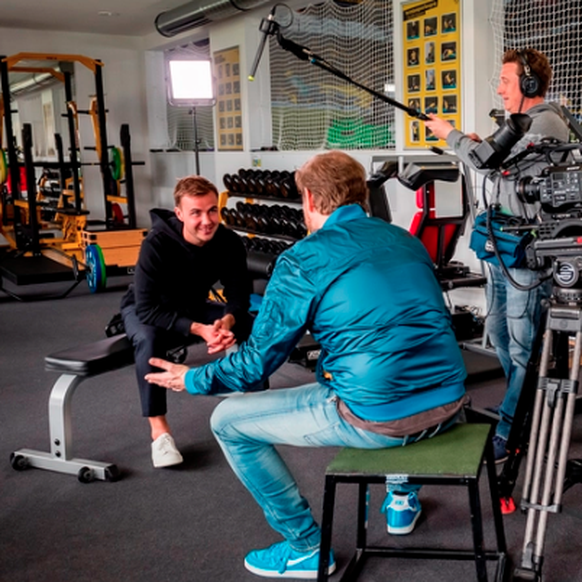 Im Fitnesscenter mit Mario Götze.