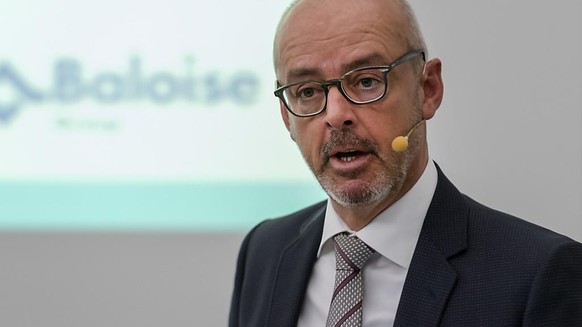 Der Versicherer B
