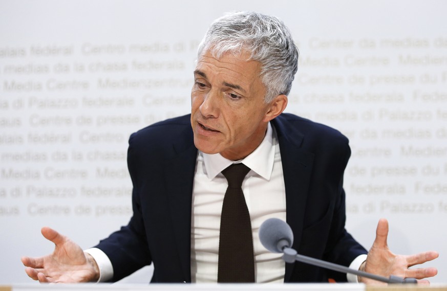 epa07561030 Swiss Federal Attorney Michael Lauber speaks during a press conference at the Media Centre of the Federal Parliament in Bern, Switzerland, 10 May 2019. Federal Attorney Michael Lauber is c ...