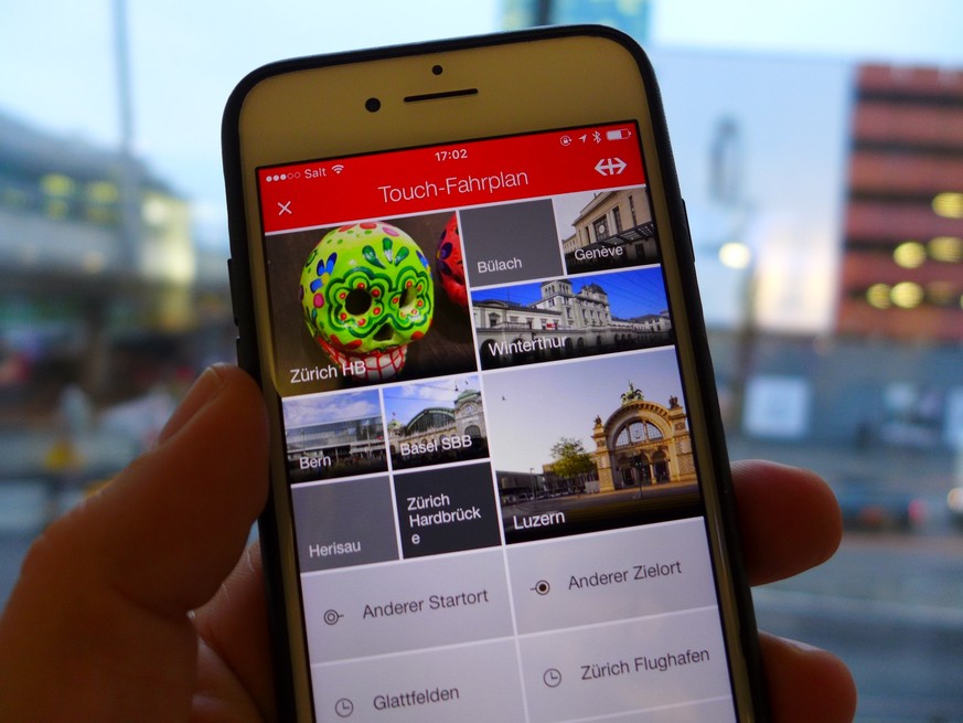 Die neue SBB-App kann man nach eigenem Gusto «verschönern».