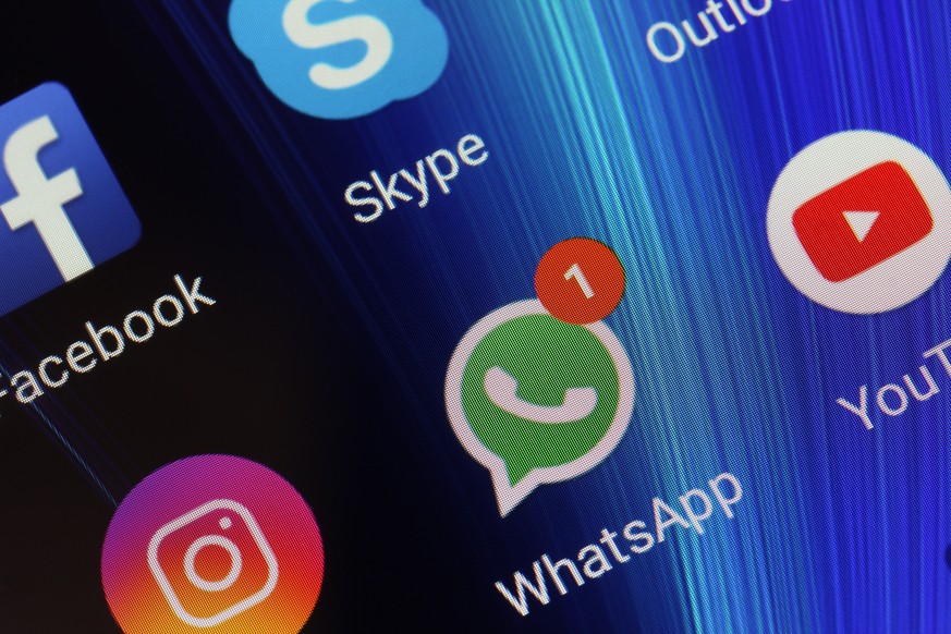 Whatsapp, Facebook, Skype: Die Ablenkungsmöglichkeiten des Smartphones sind unendlich.