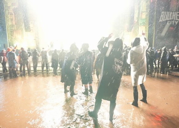 &lt;p&gt;Am Mittwoch hat das Wacken Opaen Air in Schleswig-Holstein, Deutschland, seine Türen zum 35. Mal seine Türen geöffnet.&lt;/p&gt;