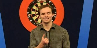 Blinder Darts-Experte: «Ich sehe die Scheibe nicht, aber ich weiss immer, was passiert»