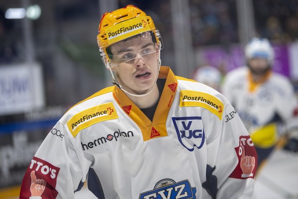 Zugs Topscorer Gregory Hofmann waehrend dem Meisterschaftsspiel der National League, zwischen dem HC Fribourg-Gotteron und dem EV Zug, am Donnerstag 2. Januar 2020, in der BCF Arena in Fribourg. (PPR/ ...