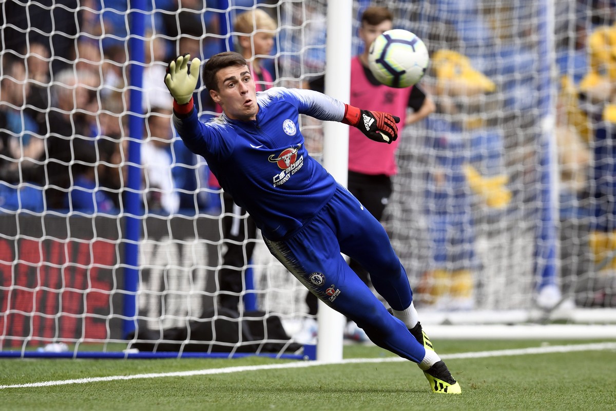 epa06956527 Chelsea's Kepa Arrizabalaga ahead of the English Premier League soccer match between Chelsea and Arsenal FC at Stamford Bridge in London, Britain, 18 August 2018. EPA/WILL OLIVER EDIT ...