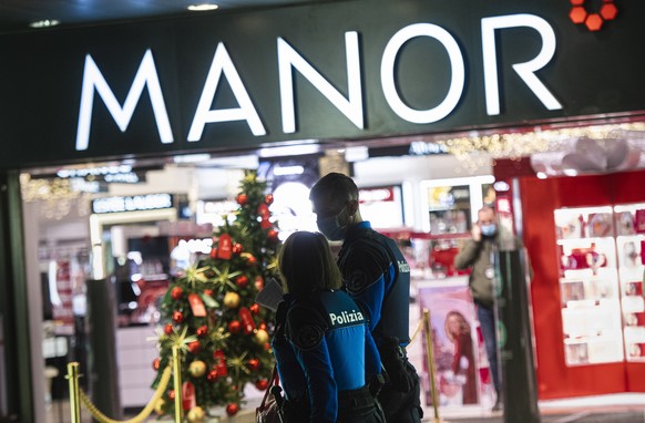 epa08839657 The Manor department store in Piazza Dante in Lugano, Switzerland, 24 November 2020. In the afternoon shortly after 2 p.m. a stabbing occurred in the department store. According to the Tic ...