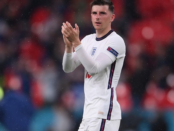 epa09284302 Mason Mount of England reacts after the UEFA EURO 2020 group D preliminary round soccer match between England and Scotland in London, Britain, 18 June 2021. EPA/Laurence Griffiths / POOL ( ...