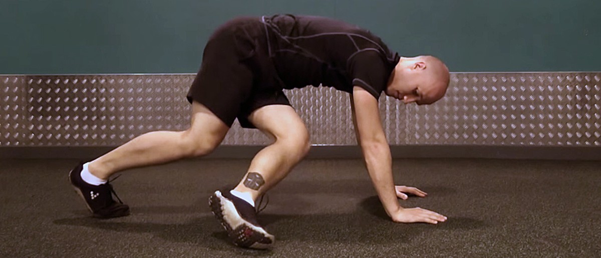 Die «Thoracic Bridge» kann man in einer halben Minute ausprobieren.