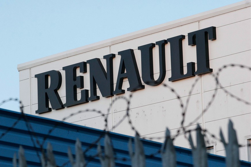 epa07602871 (FILE) - An image of Renault logo at a dealership in Birmingham city centre, United Kingdom, 16 May 2009 (reissued 26 May 2019). Media reports on 26 May 2019 state Fiat Chrysler could on 2 ...
