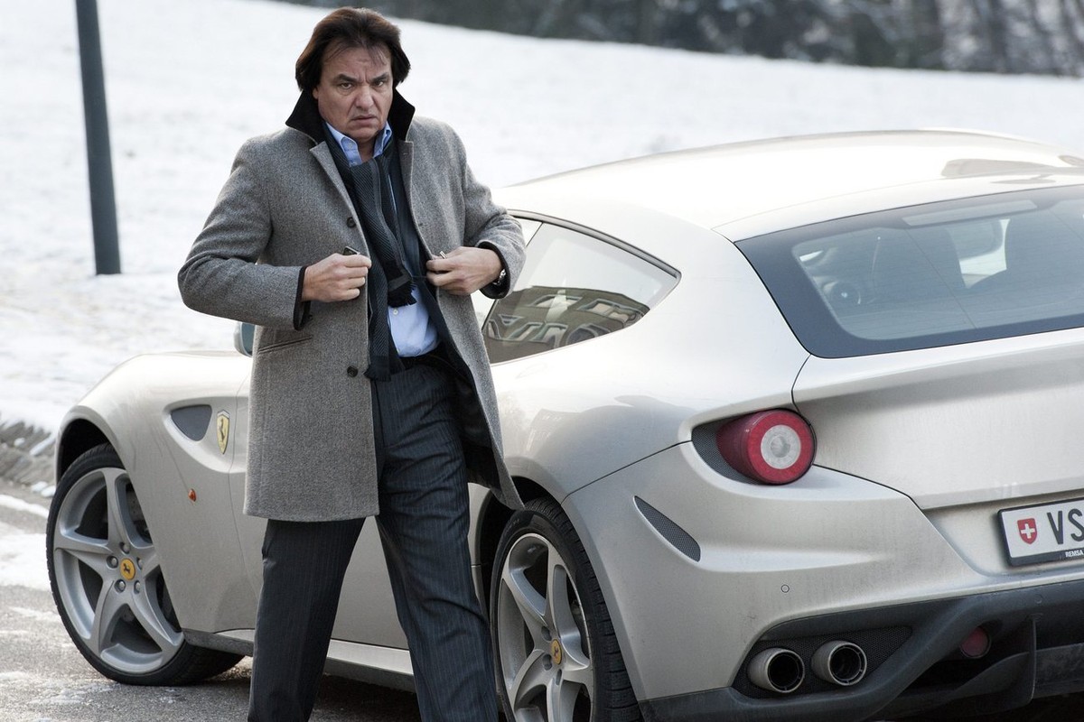 Le President du FC Sion, Christian Constantin sort de sa voiture Ferrari en arrivant a une audience suite au litige qui oppose le club de football du FC Sion a l'UEFA, ce mercredi 1er fevrier 201 ...