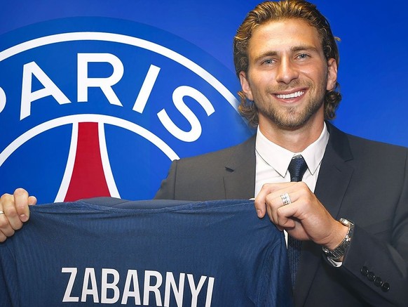 &lt;p&gt;Mit einer Ablösesumme von 63 Millionen Euro ist Illia Sabarnyj der teuerste Verteidiger des Sommers. Der Ukrainer wechselt von Bournemouth zu PSG.&lt;/p&gt;