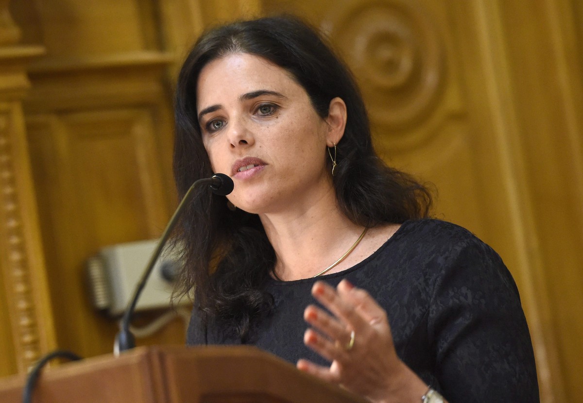 epa05348377 Israeli Justice Minister Ayelet Shaked delivers a speech during a conference titled 'Internet usage and responsibility - legal means to curb online hate speech' in Budapest, Hung ...