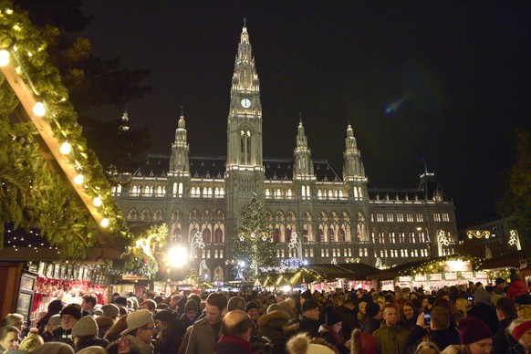 &lt;p&gt;Christkindlmarkt in Wien: Vom 14. November bis 26. Dezember 2025 geöffnet.&lt;/p&gt;