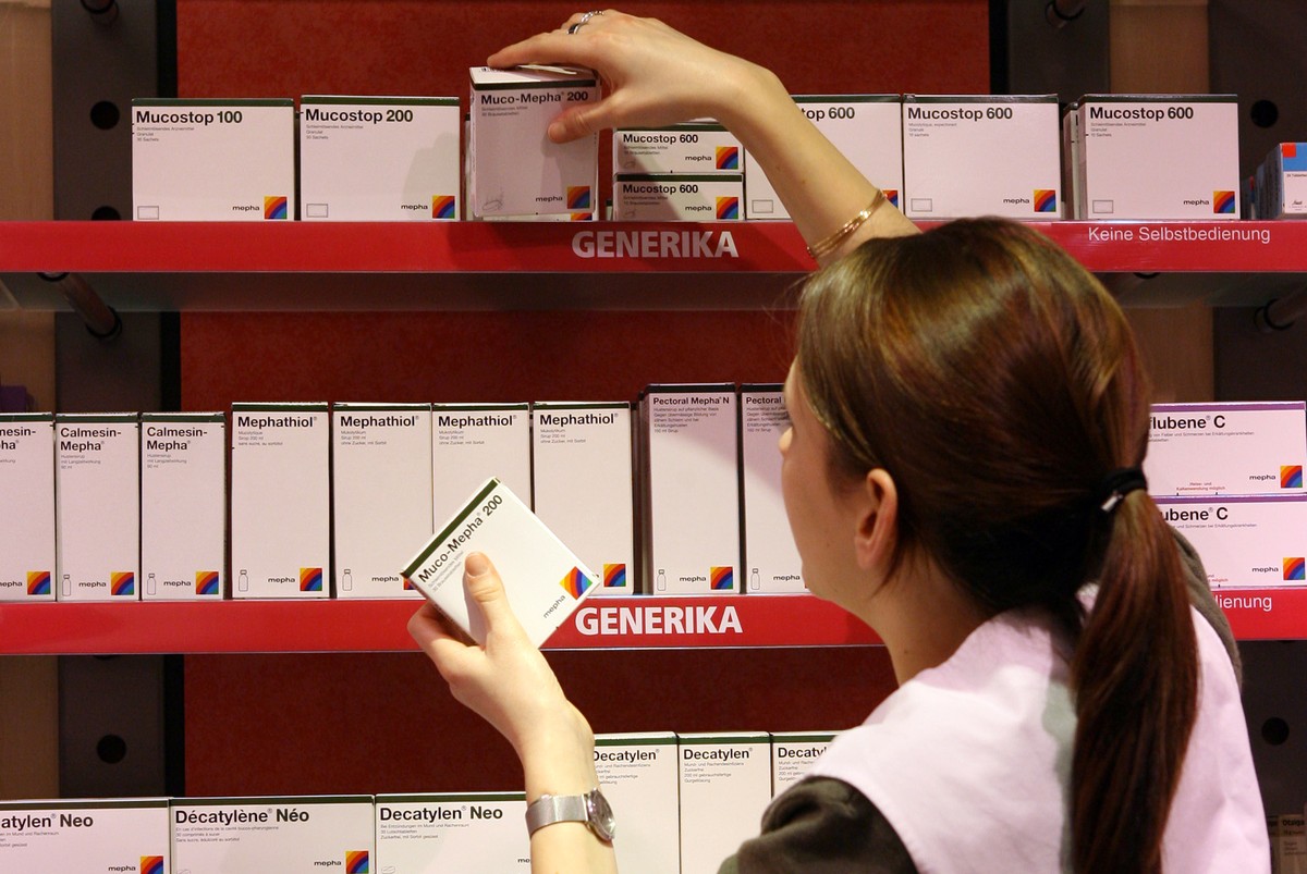 ANLAESSLICH DER PRAESENTATION DES PREISVERGLEICHES VON SANTESUISSE, INTERPHARMA UND VIPS STELLEN WIR IHNEN AM DIENSTAG, DEM 17. FEBRUAR 2015, FOLGENDES ARCHIVBILD ZUR VERFUEGUNG. 
Sabine Imhof, Mitar ...