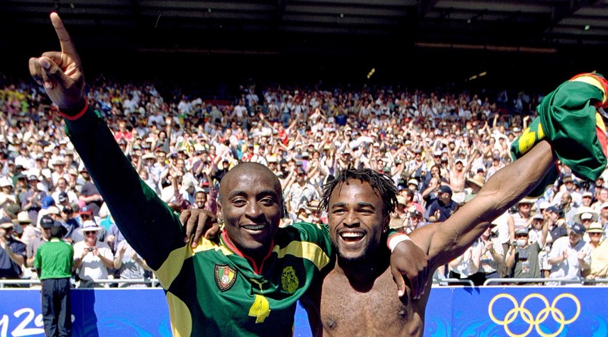 Das Highlight in der Karriere von Patrick Suffo (rechts) war der Gewinn der Olympia-Goldmedaille an den Spielen von Sydney im Jahr 2000. Er absolvierte für Kamerun 29 Länderspiele – und flog im WM-Spiel 2002 gegen Deutschland ebenfalls vom Platz.