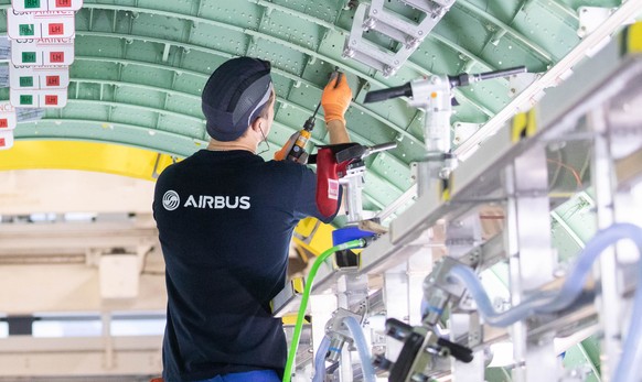 Airbus tüftelt bereits an neuen Cockpits, die nur noch einen Piloten benötigen würden.