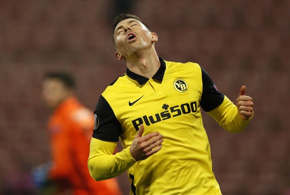 epa08784576 Young Boys' Christian Fassnacht reacts during the UEFA Europa League group A soccer match between CFR Cluj and Young Boys Bern in Cluj Napoca, Romania, 29 October 2020. EPA/ROBERT GHE ...