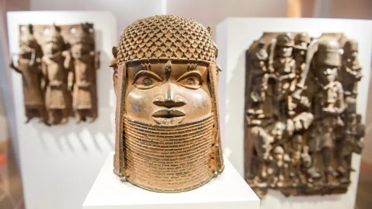 schweizer-museen-geben-nigeria-bedeutende-benin-bronzen-zur-ck