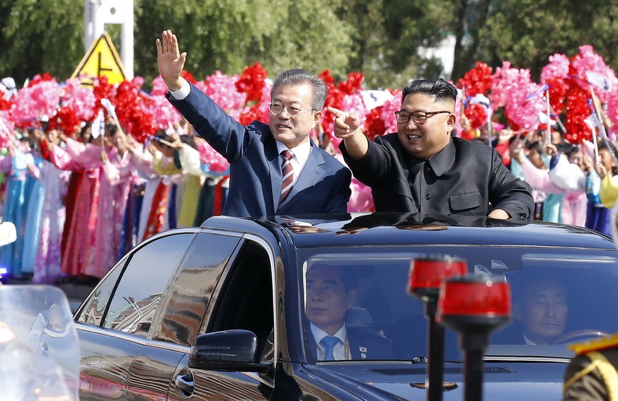 Korea-Gipfel: Kim Jong Un empfängt seinen (Ex-) Feind Moon Jae In bombastisch