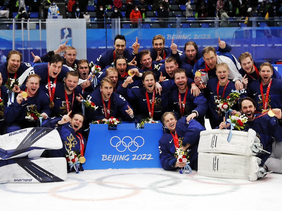 Olympia 2022 Finnland ist zum ersten Mal Eishockey-Olympiasieger