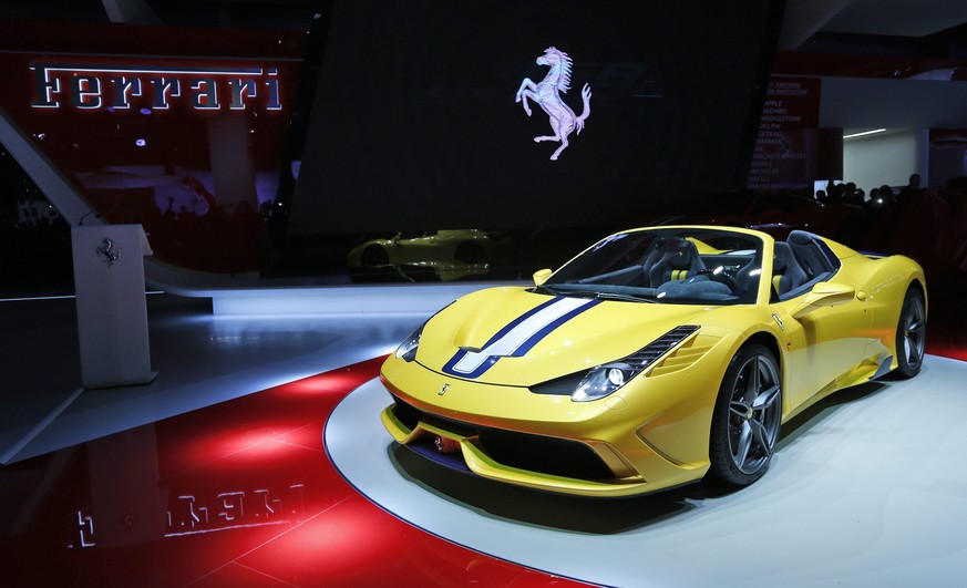 epa04428314 The Ferrari 458 Speciale A, an open-topped version of its mid-engined sports car, is presented during the Paris Motor Show &#039;Mondial de l&#039;Automobile&#039; in Paris, France, 02 Oct ...