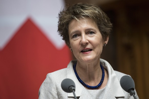 Bundesraetin Simonetta Sommaruga spricht im Nationalrat an der Herbstsession der Eidgenoessischen Raete, am Montag, 17. September 2018, in Bern. (KEYSTONE/Peter Schneider)