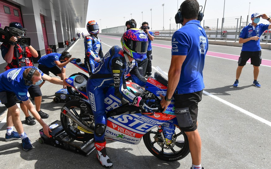 Moto3-Fahrer Jason Dupasquier beim Qualifying anlaesslich des Moto Grand Prix von Doha 2021 auf dem Losail International Circuit in Losail, Katar, am Samstag, 3. April 2021. (KEYSTONE/Karl Fritz Glaen ...