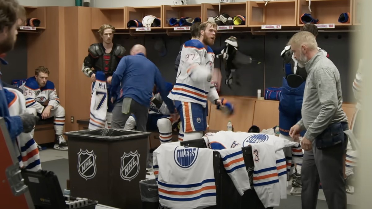 Die-NHL-l-sst-hinter-die-Kulissen-blicken-inklusive-McDavid-Ausraster