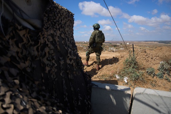 An Israeli soldier occupies a military position overlooking the so-called Yellow Line in the central Gaza Strip, Tuesday, May 26, 2026. (AP Photo/Ariel Schalit)
Israel Palestinians Gaza