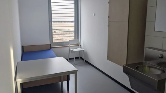 So sehen die Räume für Abschiebehäftlinge am Flughafen München derzeit aus