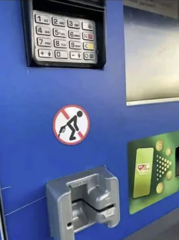 Die lustigsten Fails der Woche: Tankstelle fürn Arsch