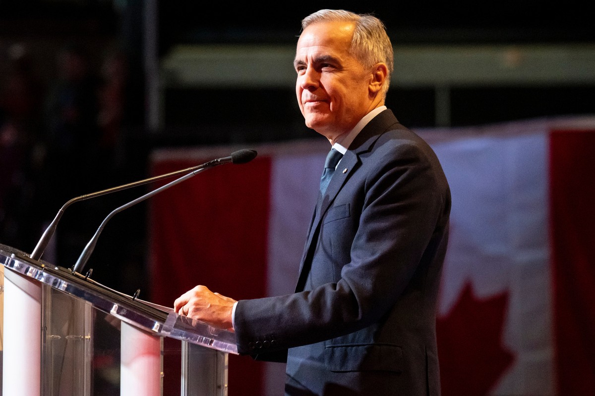 Canada's Prime Minister Mark Carney attends a Forever Canadian rally in Edmonton, on Friday, Oct. 16, 2026. (John Ulan/The Canadian Press via AP)
Canada Alberta Separation