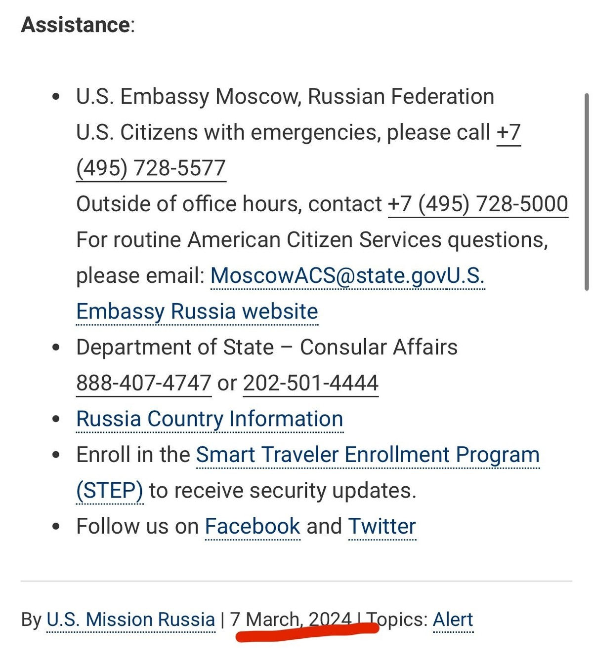 L'ambassade américaine à Moscou a mis en garde le 7 mars contre les grands rassemblements en raison d'éventuelles réductions, y compris lors des concerts.