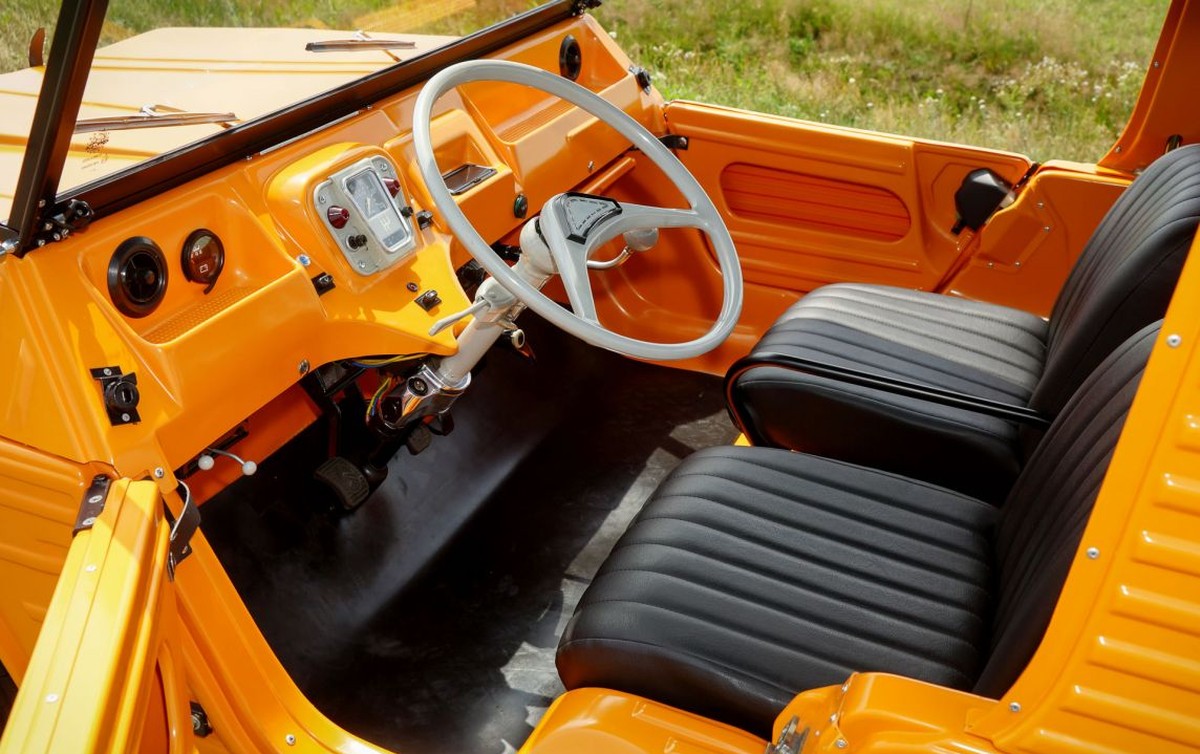 citroen mehari jeep 70erjahre auto retro

https://www.classicargarage.com/archives/citroen-mehari-1974