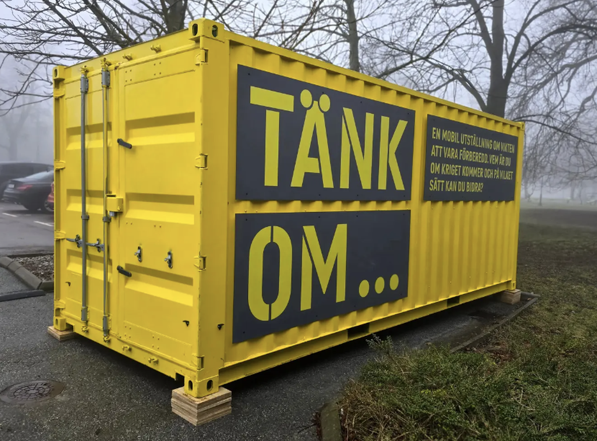 «Tänk om…» en françai, «Et si»: Le conteneur de grenades sur le parking de l'université de Lund.