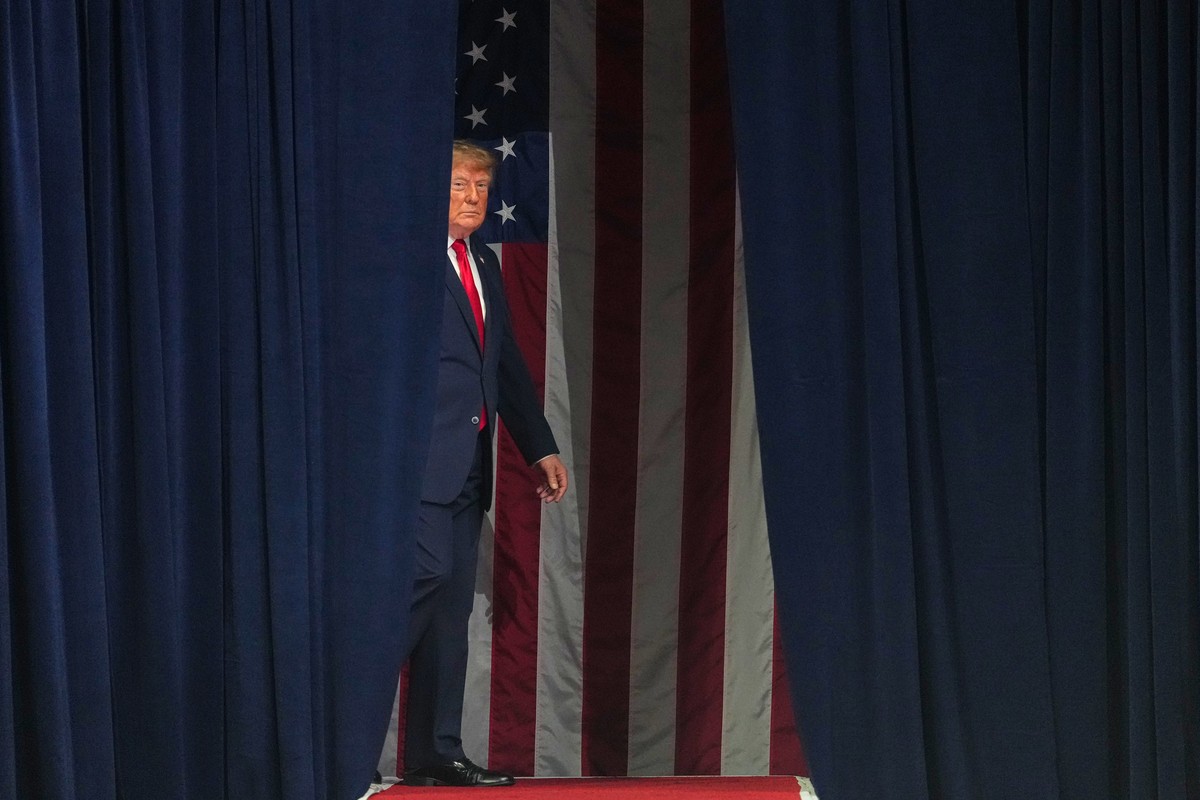 President Donald Trump arrives at a campaign rally at Alico Arena on the campus of Florida Gulf Coast University, Friday, Oct. 23, 2026, in Fort Myers, Fla. (AP Photo/Mark Schiefelbein)
APTOPIX Trump