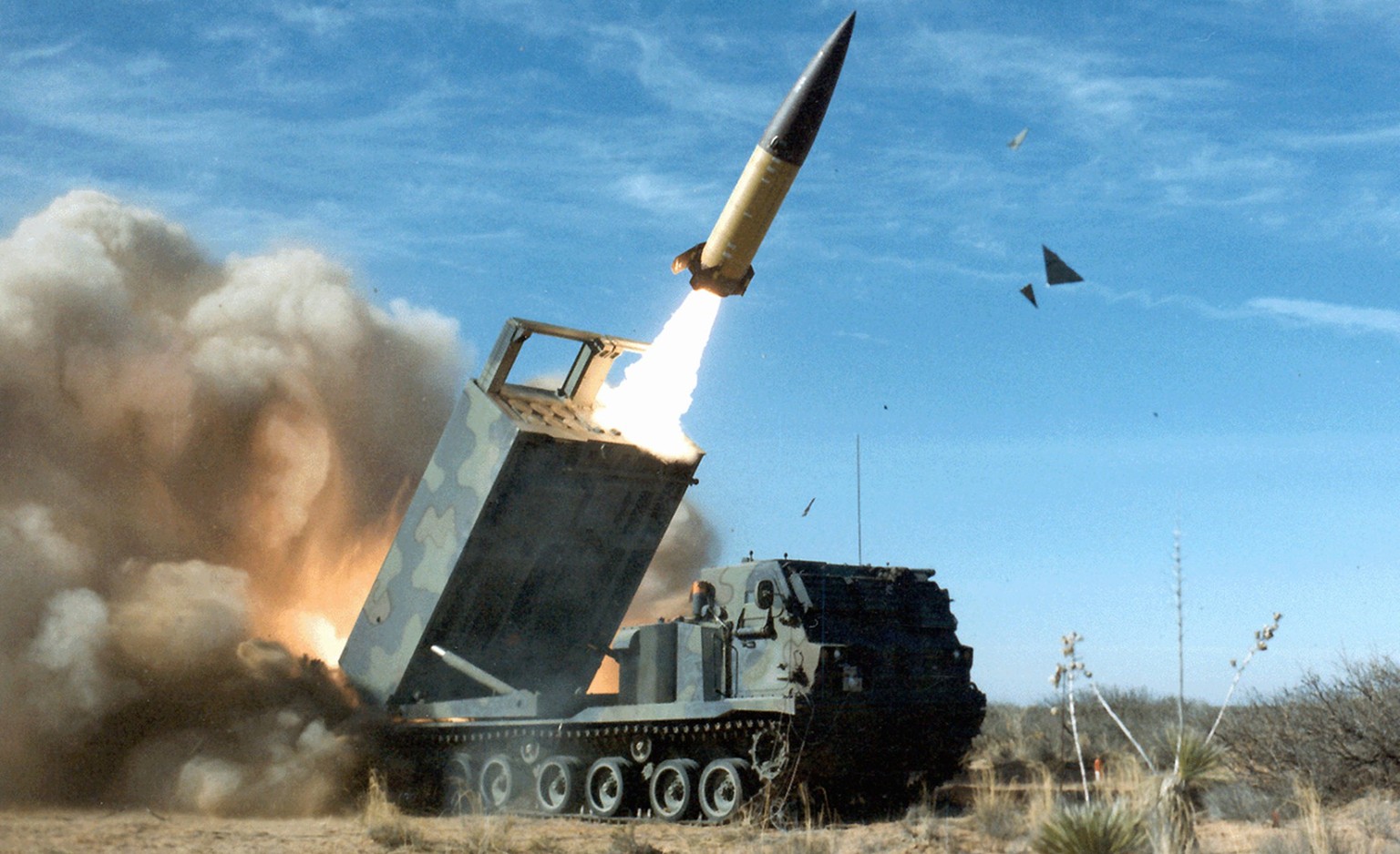 ATACMS being launched by an M270 An ATACMS Army Tactical Missile System being launched by an M270. 21 June 2023: The US House Foreign Affairs Committee passed a resolution Wednesday calling on the adm ...