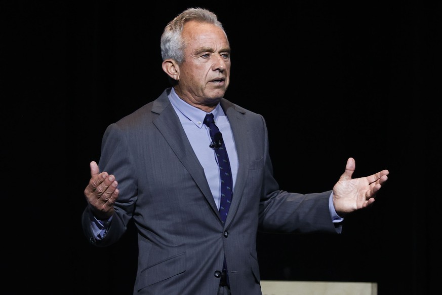 epa11298998 Independent presidential candidate Robert F. Kennedy Jr. speaks about environmental challenges during the EarthX conference in Dallas, Texas, USA, 24 April 2024. EarthX is an international ...