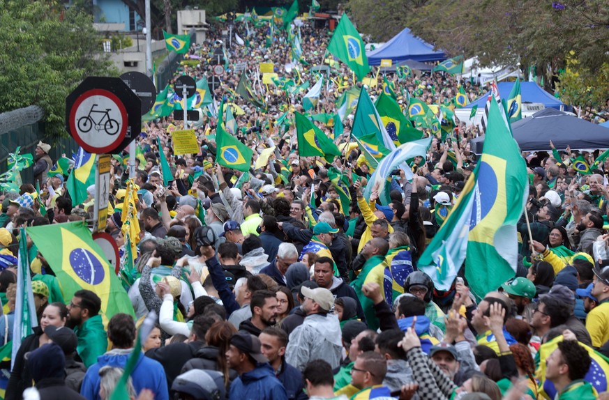 epa10281879 Supporters of Brazil&#039;s outgoing President Jair Bolsonaro protest against the election results, outside the Brazilian Army barracks in Sao Paulo, Brazil, 2 November 2022. Thousands of  ...