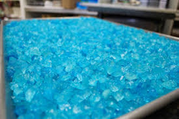 Meth-Labor in Oberägeri ZG fliegt auf – wegen einer Taschenlampe
Nein, sooo sieht Crystal Meth aus 😜: