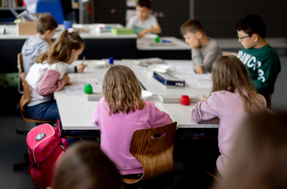 Die SVP diagnostiziert eine «Krise der Volksschule». (Symbolbild)