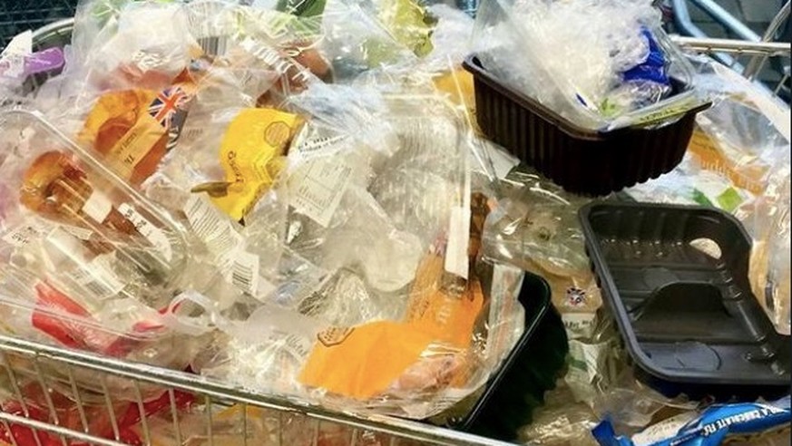 Bildergebnis fÃ¼r abfallberg plastik