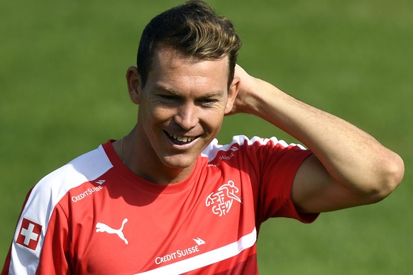 ARCHIVBILD --- ZUM WECHSEL VON STEPHAN LICHTSTEINER VON JUVENTUS ZUM FC ARSENAL STELLEN WIR IHNEN FOLGENDES BILDMATERIAL ZUR VERFUEGUNG --- Stephan Lichtsteiner beim Training mit der Schweizer Fussbal ...