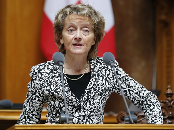 Bundesraetin Eveline Widmer-Schlumpf spricht waehrend einer Debatte im Nationalrat, waehrend der Wintersession der Eidgenoessischen Raete, am Dienstag, 15. Dezember 2015 in Bern. (KEYSTONE/Peter Klaun ...