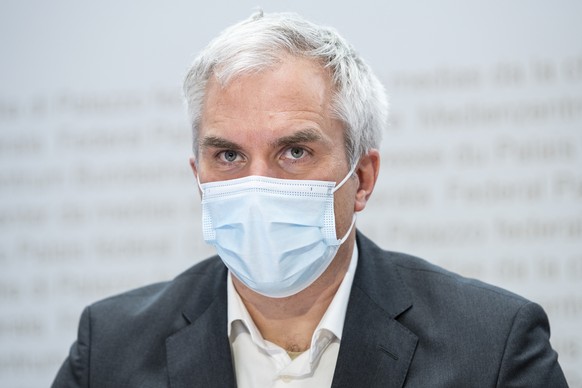 Martin Ackermann, Praesident, National COVID-19 Science Task Force, aeussert sich an einem Point de Presse zur Covid 19 Pandemie, am Dienstag, 26. Januar 2021, in Bern. (KEYSTONE/Peter Schneider)