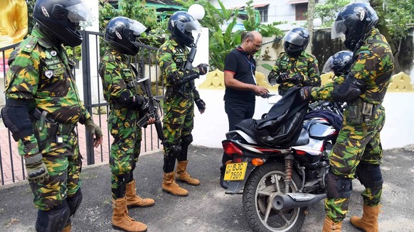 Sri Lanka: Special police forces arrested 15,000 suspects in an anti-drug operation.