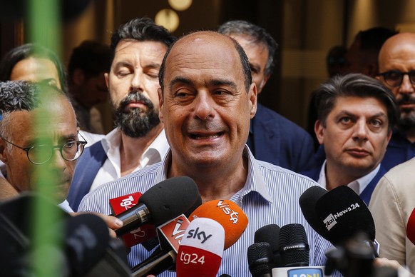 epa07794706 Secretary of the Italian Democratic Party (PD) Nicola Zingaretti talks to the press outside the centre-left party headquarters the Nazareno in Rome, Italy, 26 August 2019. Zingaretti reite ...