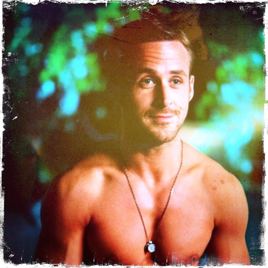 11. ... kann man mit Glück diesen Mann antreffen, allerdings nicht oben ohne. Er heisst natürlich Ryan Gosling ...