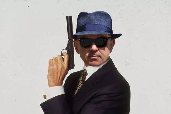 Alain Berset als James Bond