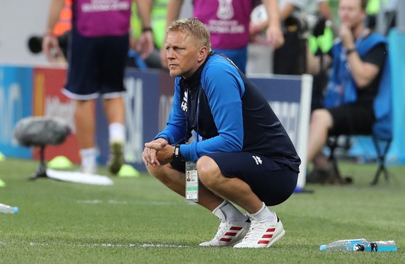 epa06831142 Iceland&#039;s coach Heimir Hallgrimsson reacts during the FIFA World Cup 2018 group D preliminary round soccer match between Nigeria and Iceland in Volgograd, Russia, 22 June 2018.

(RE ...